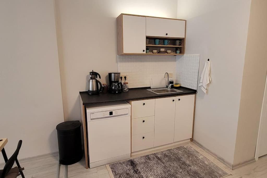 New Cosy Studio In The Heart Of Kadikoy Apartment Istanbul Exterior photo